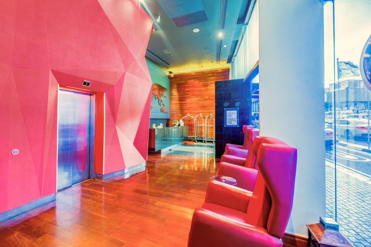 Radisson Blu Gautrain Hotel, Sandton Johannesburg Esterno foto
